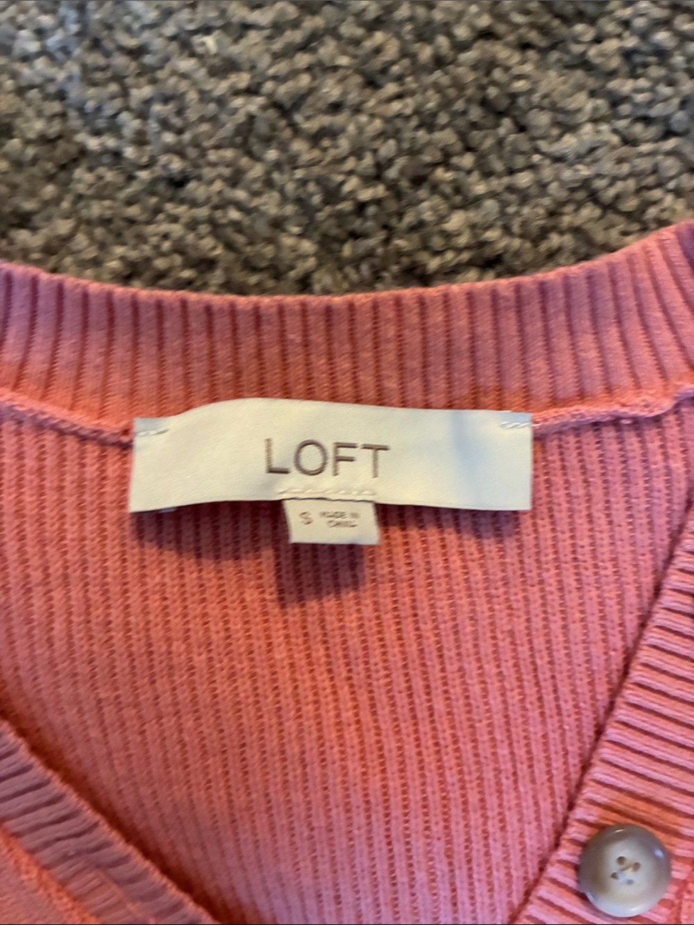 LOFT Women's Pink Button-Detail V-Neck Sweater - Picture 2 of 5